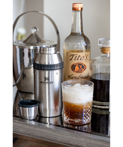 Adventure Happy Hour Cocktail Shaker Set SH7