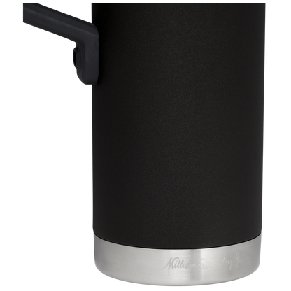 Forge Thermal Bottle | 1.4 QT IY5