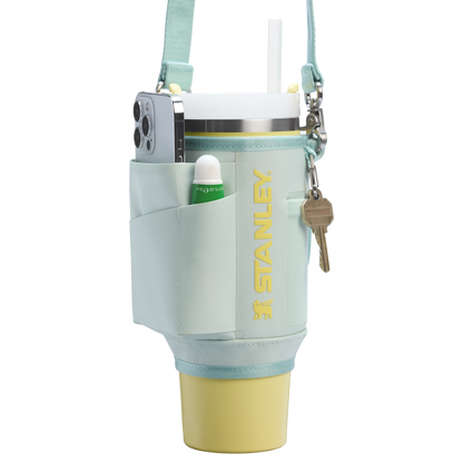 The All Day 30 OZ Quencher Carry-All ZA6