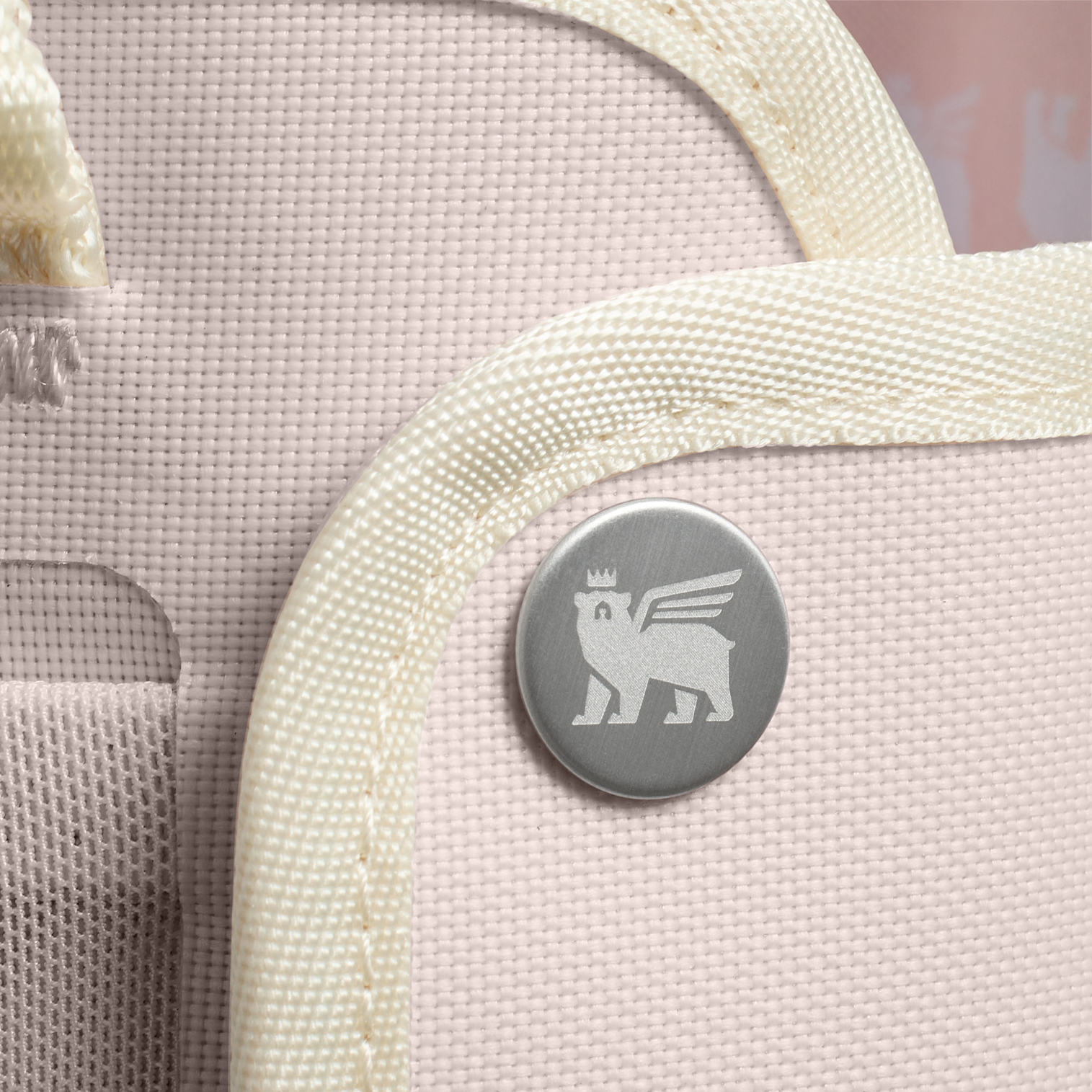 The All Day 30 OZ Quencher Carry-All ZA6